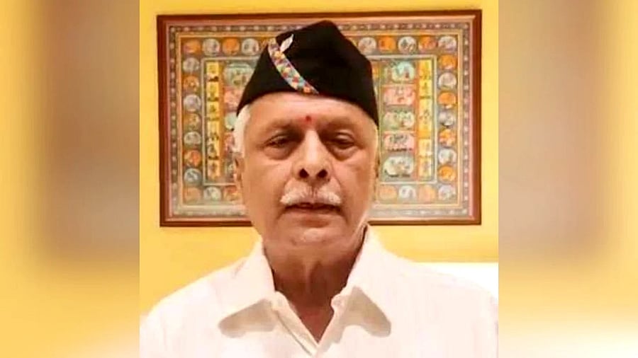 <div class="paragraphs"><p>MNS spokesperson Prakash Mahajan.</p></div>